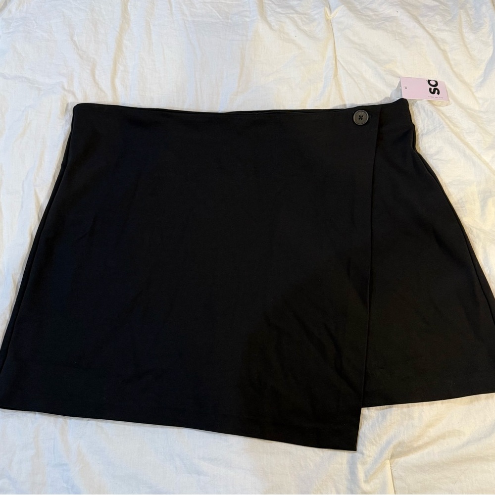 SO Black Ponte Faux Wrap Mini skirt Size 2x Plus Size Women’s New. Career/Casual